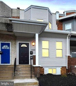 5807 Spruce St, Philadelphia, PA, 19139