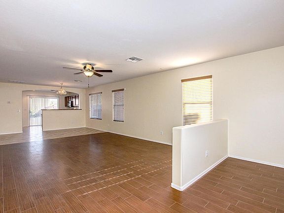 4th image of 7233 W Globe Ave