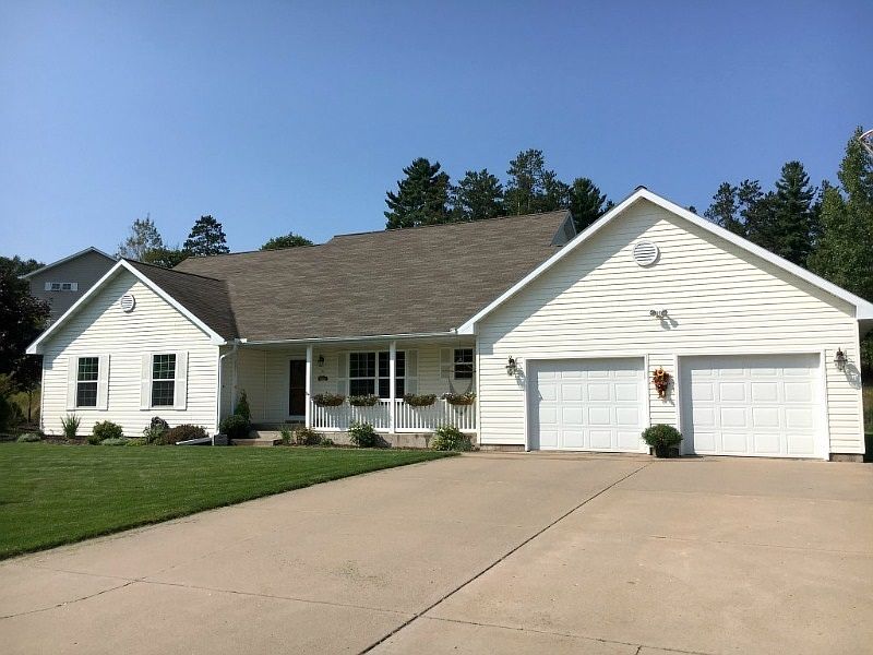 1st image of 1025 Evergreen Dr