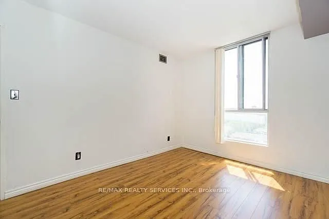 1 bed, $2,100 — Photo 4