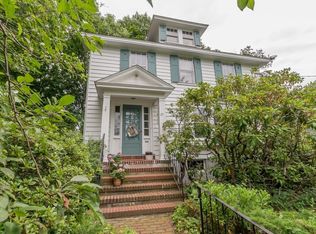 27 Aborn Ave, Wakefield, MA 01880