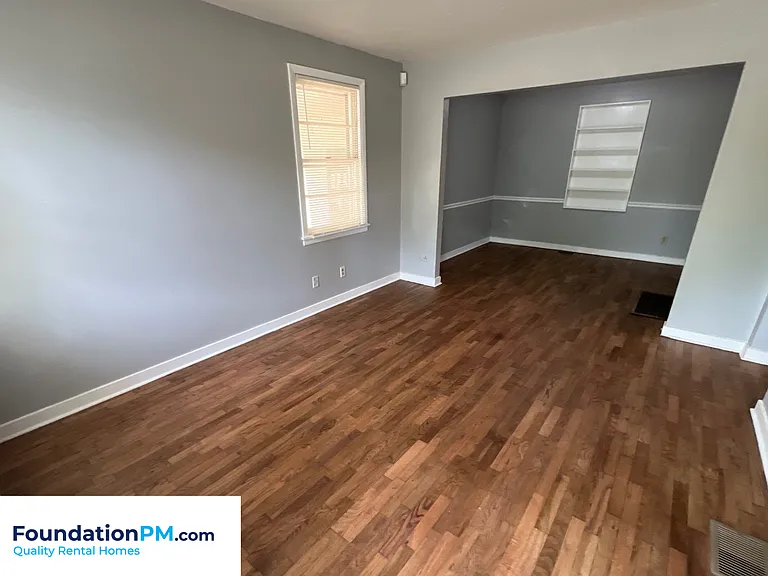 1700 Dabbs Ave — Photo 9