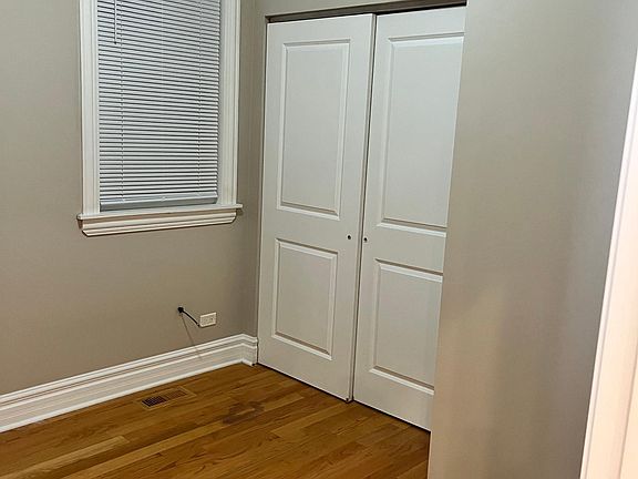 3rd image of 2310 W Grand Ave APT 2