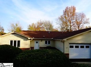 109 Lakeside Ct, Greenville, SC 29615