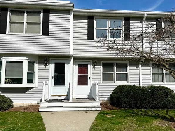 162 Oak St APT 3, Taunton, MA 02780