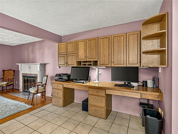 5th image of 45 Shadowlawn Ct