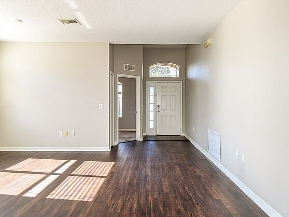 3rd image of 14219 Holly Hammock Ln