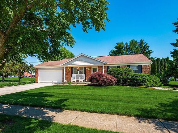 3rd image of 90 Flintlock Way