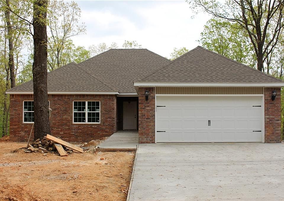 1st image of 27 S Cheshnut Dr