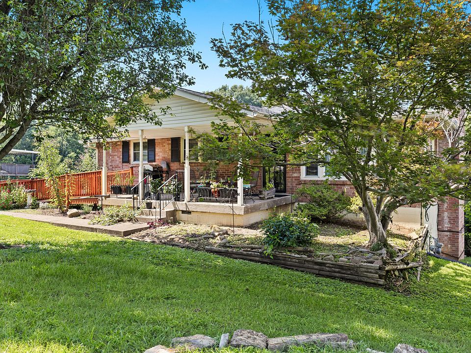 1st image of 215 Shevel Dr