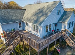 205 No Head Bottom Rd, Locust Hill, VA 23092