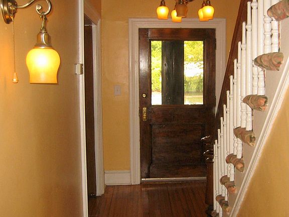 Entrance hall.