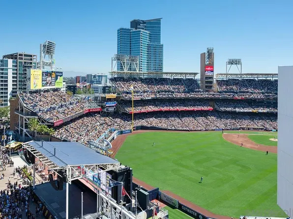 325 7th Ave Unit 1003, San Diego, CA 92101