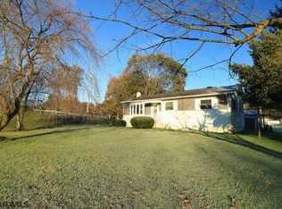 102 Sheep Hill Ln, Millheim, PA 16854