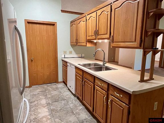 5th image of 1845 E Welco Dr