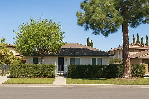 2227 E Joana Dr #D Photo 1