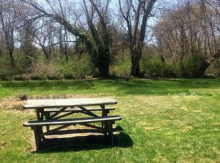 65 Crandall Rd, Little Compton, RI 02837