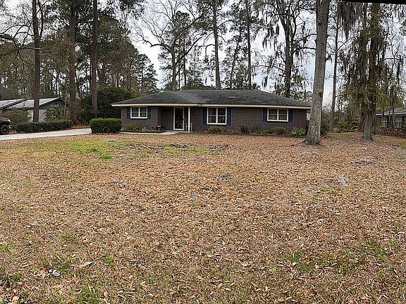 4th image of 97 Lee Ave