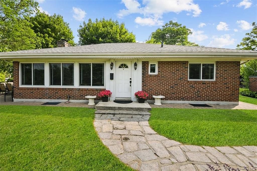 2 Patricia Place, Yonkers, NY 10704 Zillow