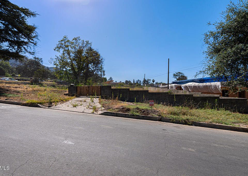 1st image of 3298 N Marengo Ave Lot 2