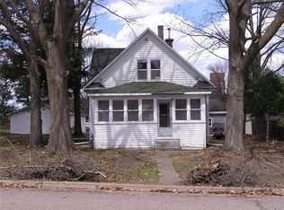 315 Corbett Ave E, Ladysmith, WI 54848