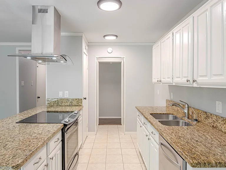 6 Basal Briar Ct — Photo 12