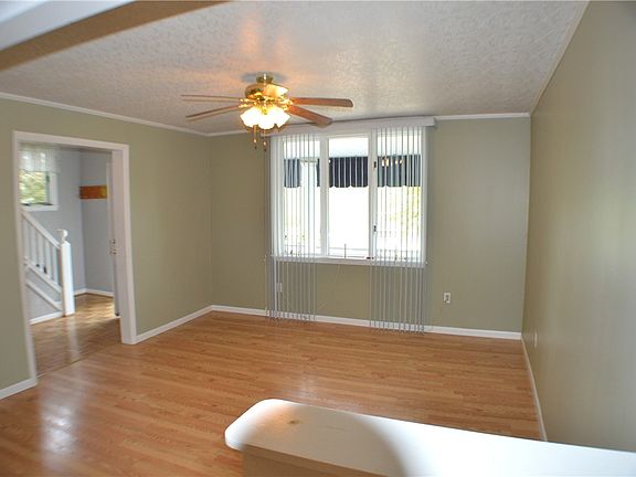 4th image of 323 Shady Ave
