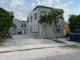 414 Plymouth Rd, West Palm Beach, FL