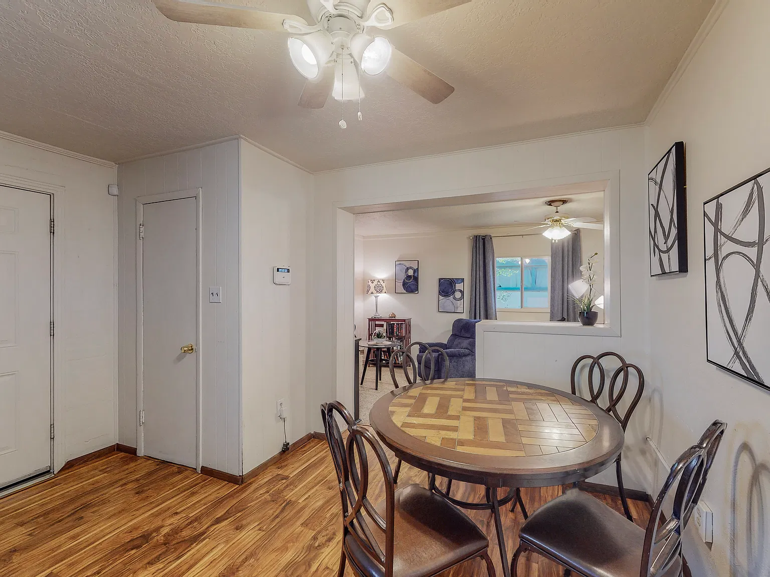 3 bed, 1200 sqft, $1,950 — Photo 4