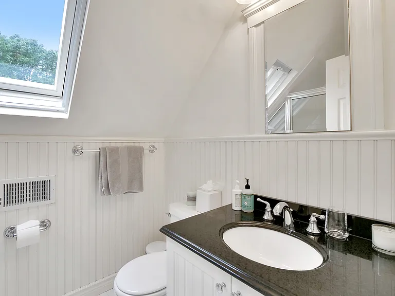 97 Wainscott Northwest Rd — Photo 30