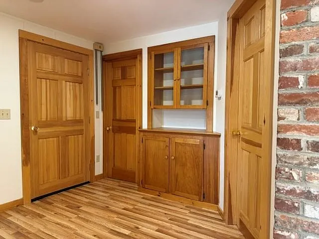 1 bed, 1.0 bath, 728 sqft, $1,750 — Photo 2