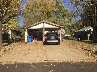 2375 Buttonwood Ct, Florissant, MO 63031