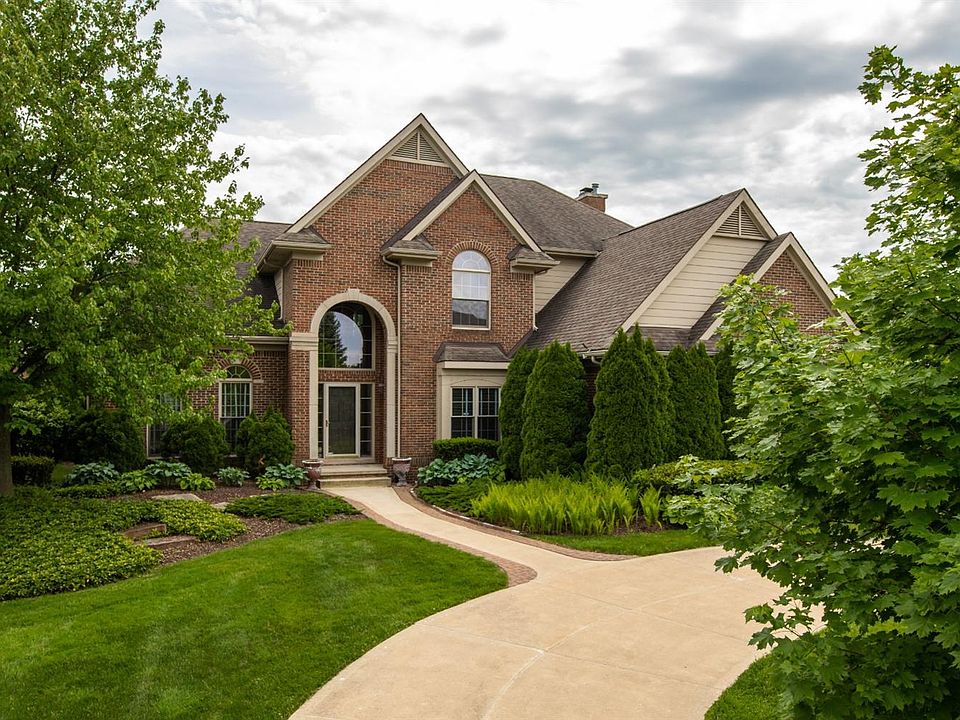 1st image of 46961 Merion Cir
