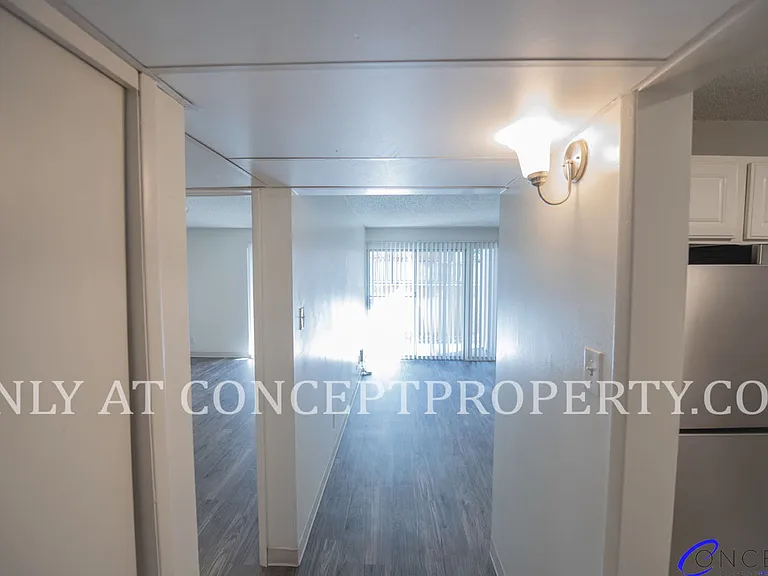 1155 E 200 S — Photo 12