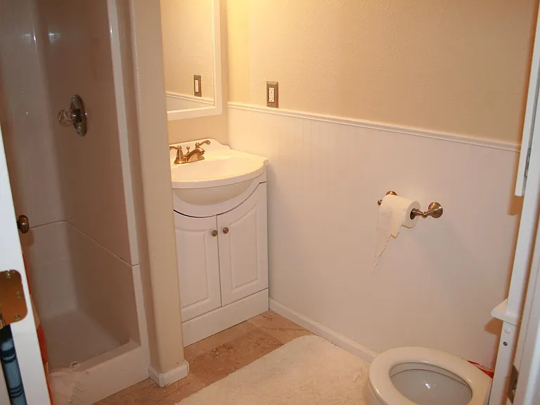 basement 3/4 bath
