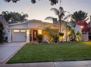 411 N Beachwood Dr, Burbank, CA 91506
