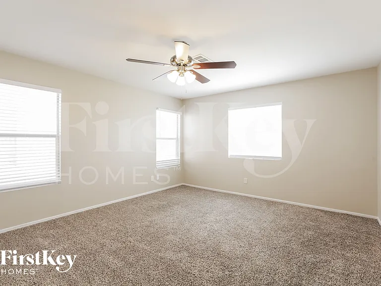 332 Judith Ann Ct — Photo 8