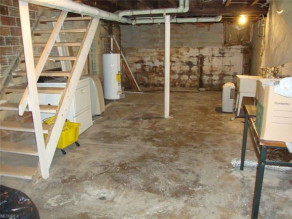 2nd image of 3803 Woburn Ave