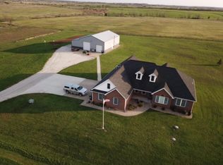 9995 Waters Edge Dr, Elberfeld, IN 47613