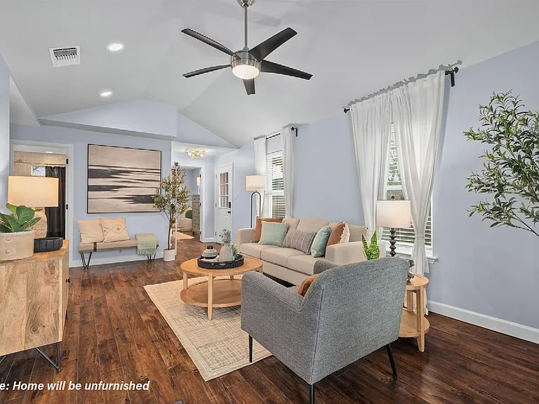 1191 Chicon St — Photo 4