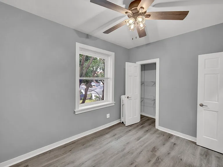 3234 W Waveland Ave #2 — Photo 2