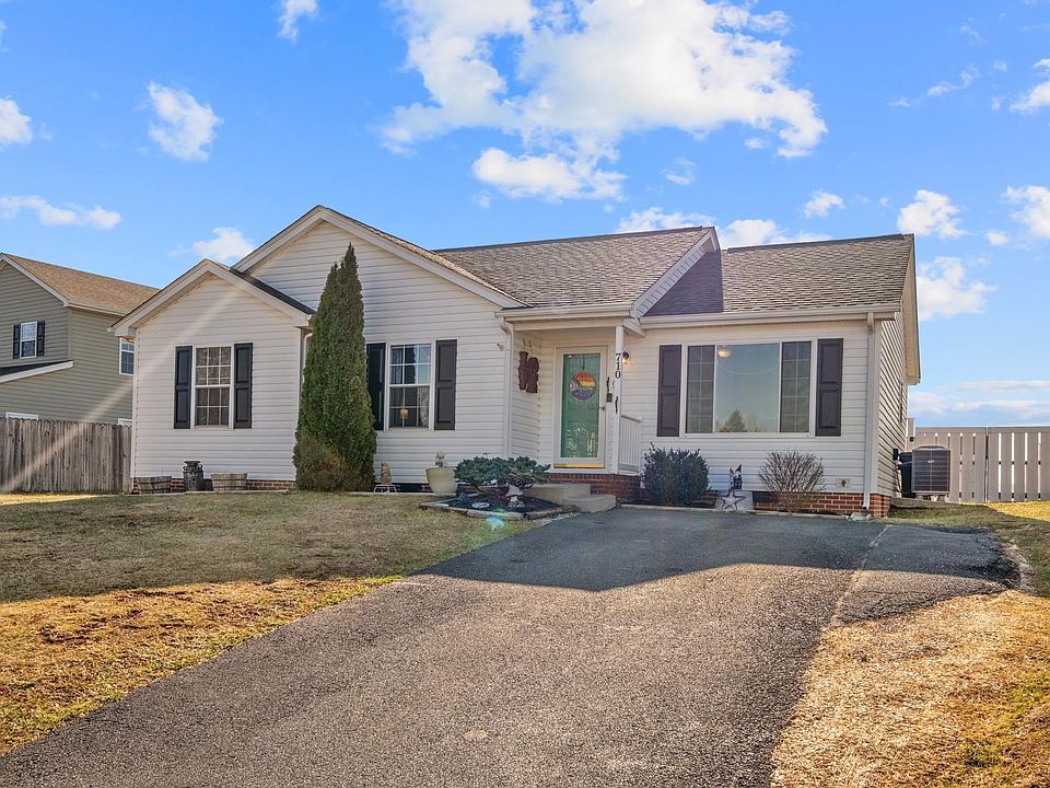 710 Bull Run, Staunton, VA 24401 Zillow