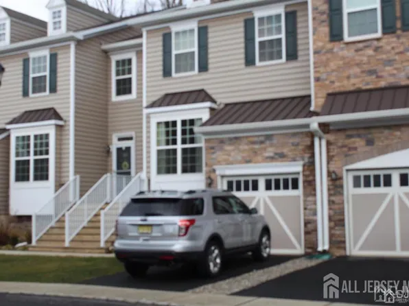 202 Downey Ln, Monmouth Junction, NJ 08852