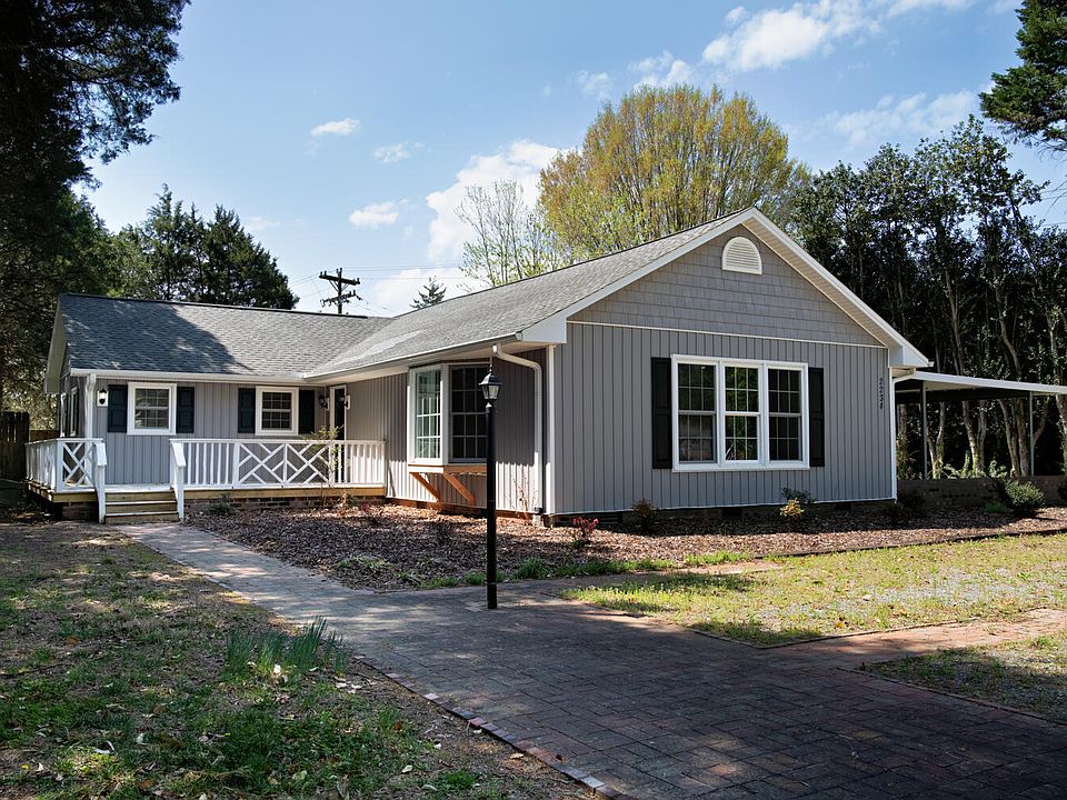 1st image of 2234 Saddle Club Rd