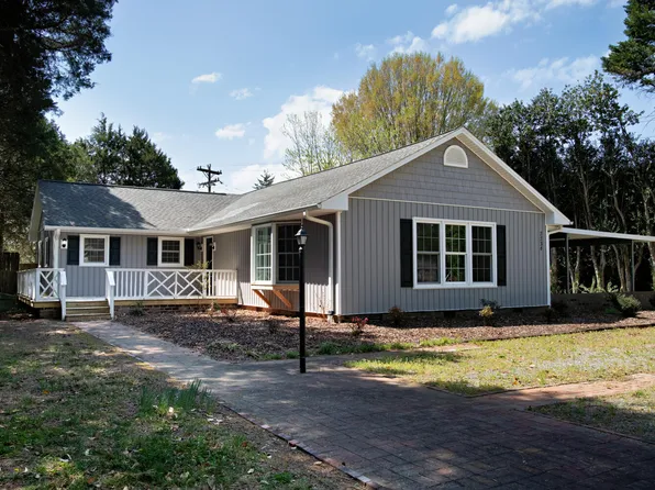2234 Saddle Club Rd, Burlington, NC 27215