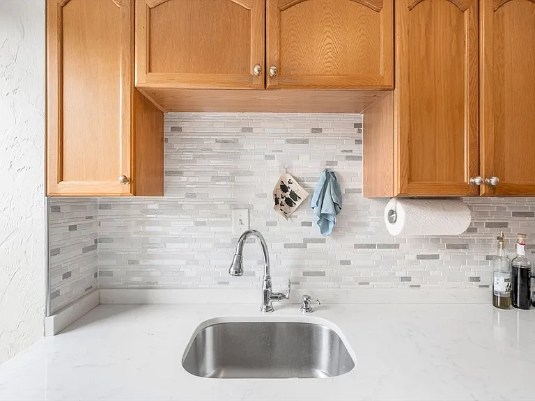 34 Sheafe St — Photo 4