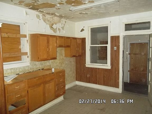 4th image of 7413 S Dr Martin L King Jr Dr