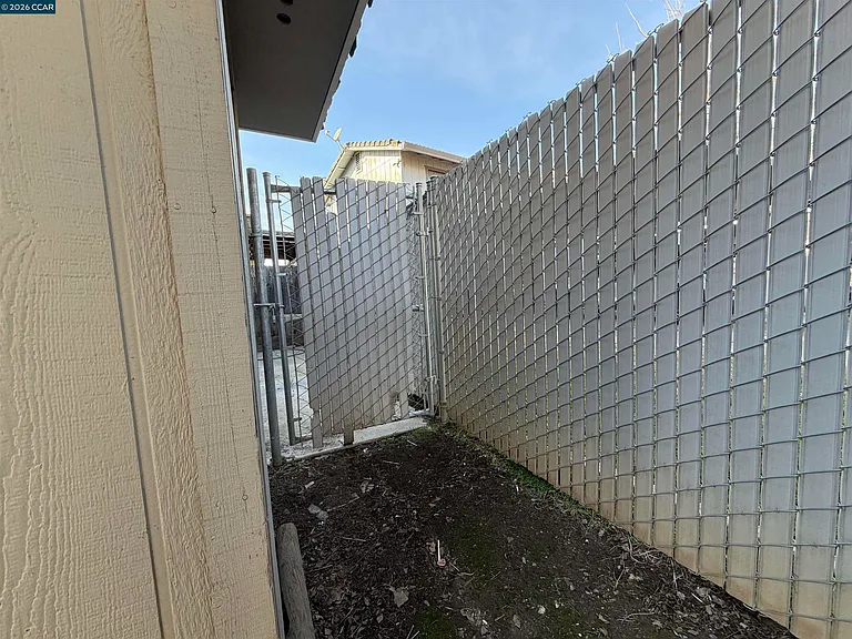 1648 W North Bear Creek Dr — Photo 26