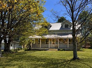 9716 Borland Ln, Harrison, AR 72601