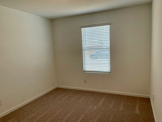 2586 Aaron Pl — Photo 8